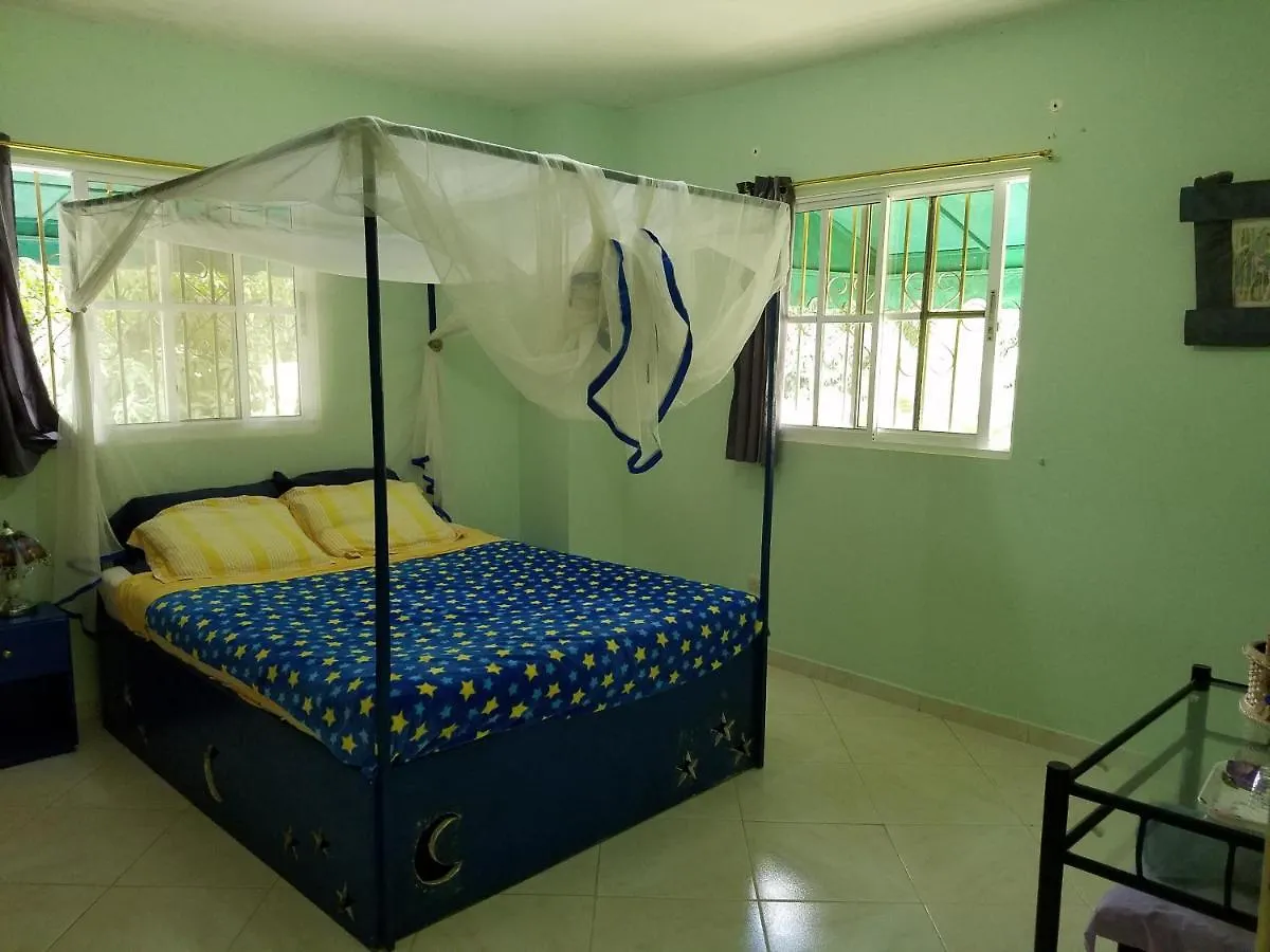Blue Lady Rooms B&B Jarabacoa 0*,  Dominican Republic