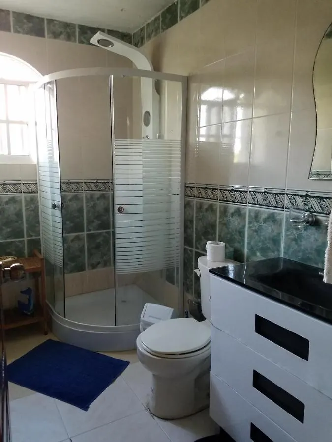 Blue Lady Rooms B&B Jarabacoa Homestay